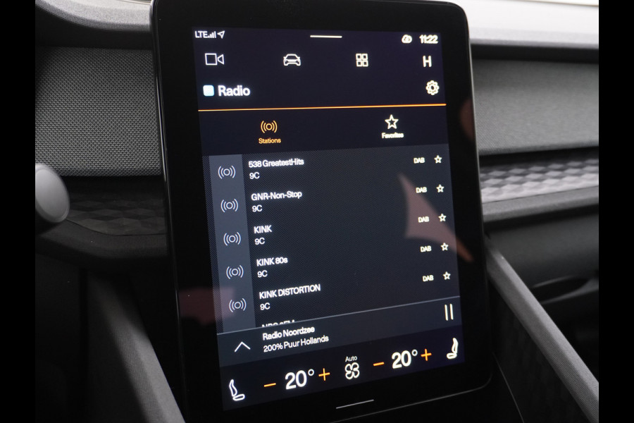 Polestar 2 Long Range 78 kWh Sleutelloos (GSM-sleutel) Adaptive-Cruise Carplay Android 360-Camera 19"LM Led-Pixel-Lamp WiFi PDC-a+v Park-As Phone-Connect.Stoel-Verwarmd 1500kg-trekvermogen OnePedal drive Licht+Zichtpakket 55.000 nieuw!! EBD RemAssist Virtual-Cockpit digiDash Uitparkeer waarschuwing Botswaarsc.syst. Autonoom-Rem Noodrem ESP TCS Hill-Assist Lane Assist Pre-Crash-Syst. Emergency-Call Keyless Ecc tot 149kw snell