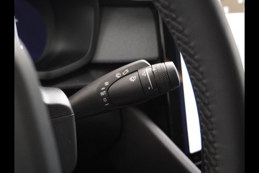 Polestar 2 Long Range 78 kWh Sleutelloos (GSM-sleutel) Adaptive-Cruise Carplay Android 360-Camera 19"LM Led-Pixel-Lamp WiFi PDC-a+v Park-As Phone-Connect.Stoel-Verwarmd 1500kg-trekvermogen OnePedal drive Licht+Zichtpakket 55.000 nieuw!! EBD RemAssist Virtual-Cockpit digiDash Uitparkeer waarschuwing Botswaarsc.syst. Autonoom-Rem Noodrem ESP TCS Hill-Assist Lane Assist Pre-Crash-Syst. Emergency-Call Keyless Ecc tot 149kw snell