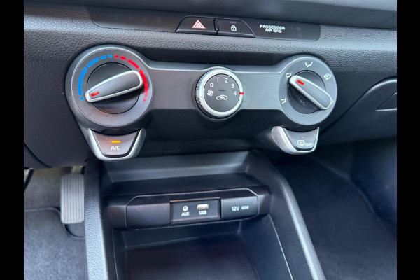 Kia Rio 1.0 TGDI ComfortPlusLine Navigator CARPLAY | CAMERA | MULTI STUUR | NAVI | NWE APK