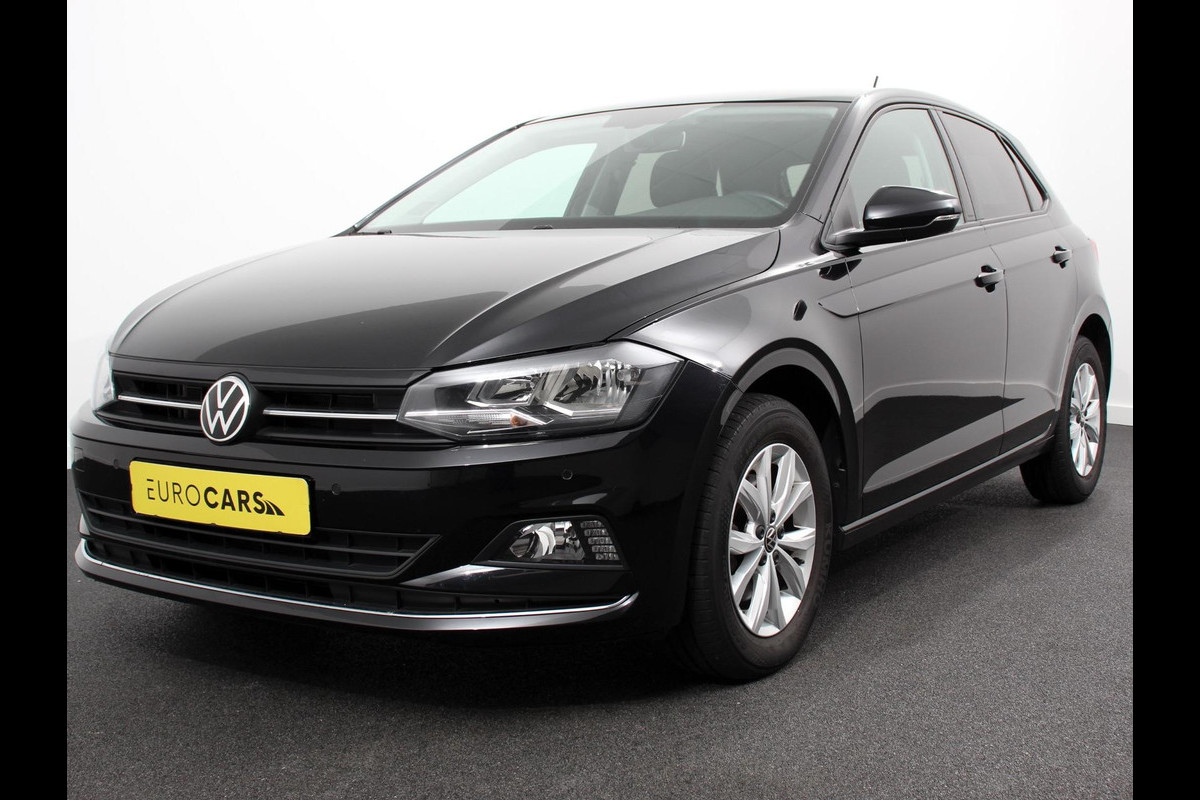 Volkswagen Polo 1.0 TSI DSG Highline 110Pk Navigatie Adaptive Cruise Control Parkeersensoren Voor + Achter Privacy Glass