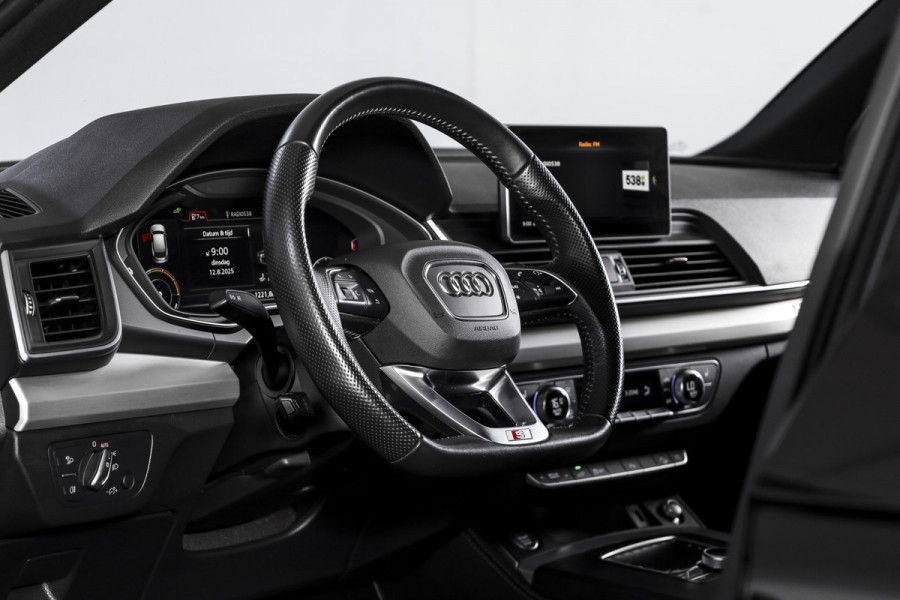 Audi Q5 50 TFSI e quattro S edition - Automaat | 2x S-Line | Dig.Cockpit | Cruise | Stoelverw. | PDC | NAV+App.Connect | Auto.Airco | Elek.Trekhaak | LM 19" |