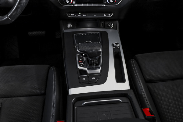 Audi Q5 50 TFSI e quattro S edition - Automaat | 2x S-Line | Dig.Cockpit | Cruise | Stoelverw. | PDC | NAV+App.Connect | Auto.Airco | Elek.Trekhaak | LM 19" |