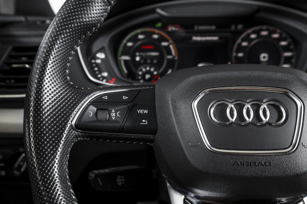 Audi Q5 50 TFSI e quattro S edition - Automaat | 2x S-Line | Dig.Cockpit | Cruise | Stoelverw. | PDC | NAV+App.Connect | Auto.Airco | Elek.Trekhaak | LM 19" |