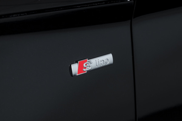 Audi Q5 50 TFSI e quattro S edition - Automaat | 2x S-Line | Dig.Cockpit | Cruise | Stoelverw. | PDC | NAV+App.Connect | Auto.Airco | Elek.Trekhaak | LM 19" |