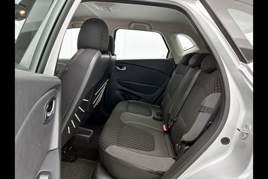Renault Captur TCe 90pk Intens / CAMERA / NAVI / PARKEER SENSOREN
