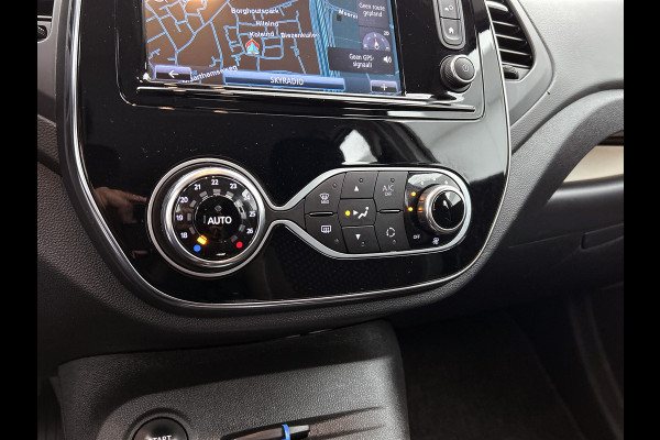 Renault Captur TCe 90pk Intens / CAMERA / NAVI / PARKEER SENSOREN