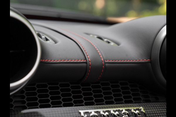 Ferrari Portofino 3.9 V8 HELE | Veel carbon! | Pass. Display | JBL