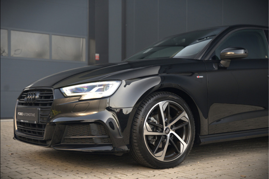 Audi A3 Sportback 35 TFSI CoD Advance Sport S-Line | Stoelverwarming | Black Edition | Apple Carplay | Cruise Control | Navigatie | Parkeersensoren | LED | DAB | Automaat