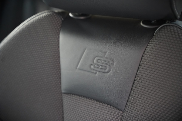 Audi A3 Sportback 35 TFSI CoD Advance Sport S-Line | Stoelverwarming | Black Edition | Apple Carplay | Cruise Control | Navigatie | Parkeersensoren | LED | DAB | Automaat