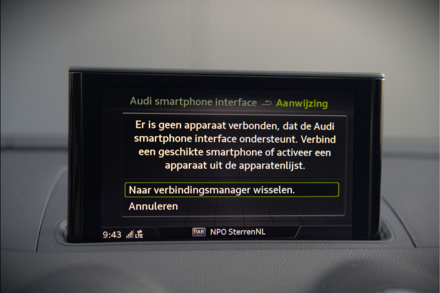 Audi A3 Sportback 35 TFSI CoD Advance Sport S-Line | Stoelverwarming | Black Edition | Apple Carplay | Cruise Control | Navigatie | Parkeersensoren | LED | DAB | Automaat