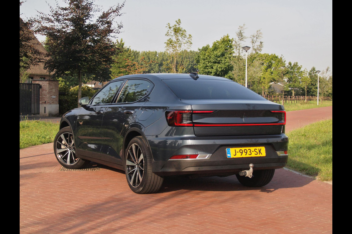 Polestar 2 Long Range Dual Motor Launch Edition 78kWh | Panoramadak | Camera | 61.000KM | Trekhaak | NL-Auto |