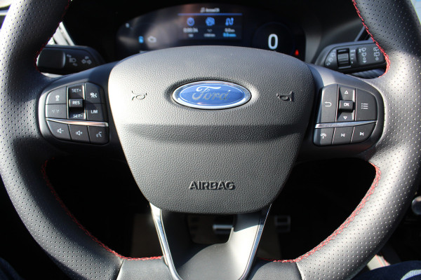 Ford Kuga 2.5-243pk PHEV ST-Line X. Nieuwste model ! Van €. 54.937,- voor €. 44.450,- ! Trekgewicht van 2.100kg ! Schuif / kanteldak Elektrisch inklapbare Trekhaak,  AGR Stoelen voor L+R, 360 Camera, HUB, Apple/Androidauto, Elektrisch verstelbare stoelen, LED V+A, Trekgewicht 2100kg !