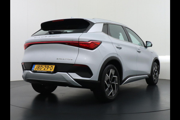 BYD ATTO 3 Design Complete Auto | Panoramadak | Elektrische Kofferbak | 360° Camera | Rijklaar incl. Fabrieksgarantie t/m 2029 | Aandrijflijn & Accu tot 2031!