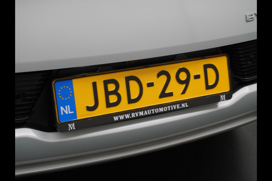 BYD ATTO 3 Design Complete Auto | Panoramadak | Elektrische Kofferbak | 360° Camera | Rijklaar incl. Fabrieksgarantie t/m 2029 | Aandrijflijn & Accu tot 2031!