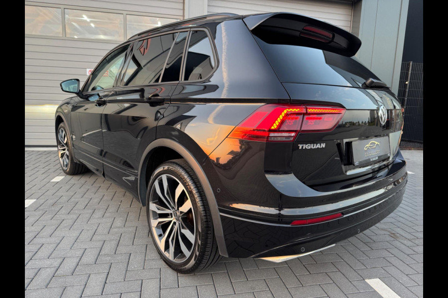 Volkswagen Tiguan 2.0 TSI 4Motion R-Line 230 PK | Camera | PANO | NAV |