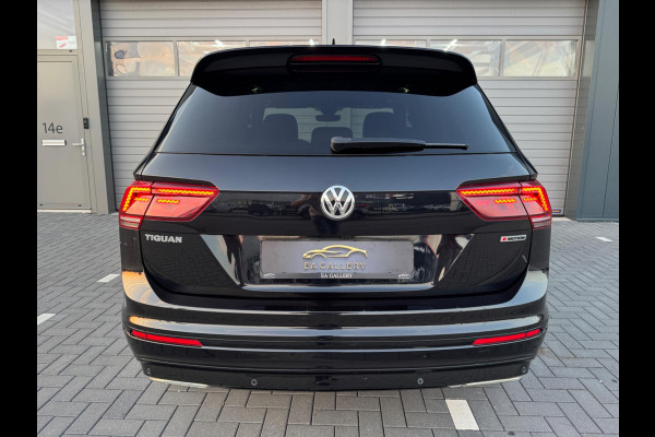Volkswagen Tiguan 2.0 TSI 4Motion R-Line 230 PK | Camera | PANO | NAV |