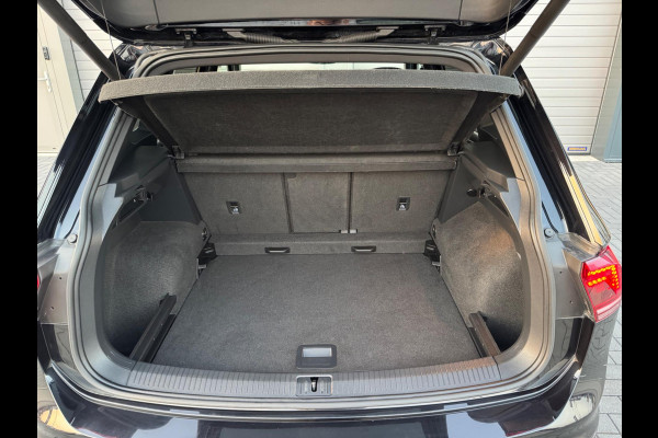 Volkswagen Tiguan 2.0 TSI 4Motion R-Line 230 PK | Camera | PANO | NAV |