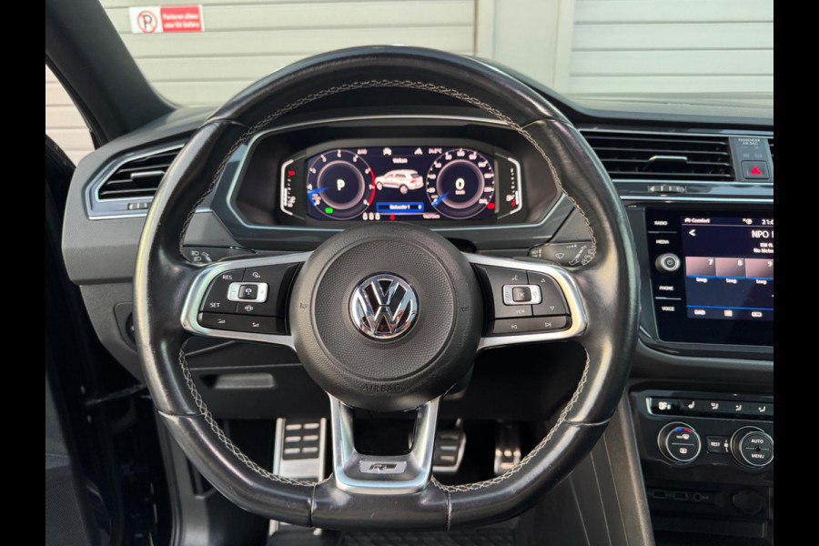 Volkswagen Tiguan 2.0 TSI 4Motion R-Line 230 PK | Camera | PANO | NAV |