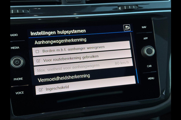 Volkswagen Tiguan 2.0 TSI 4Motion R-Line 230 PK | Camera | PANO | NAV |