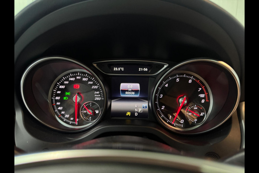 Mercedes-Benz GLA 200 Premium Plus | Nav | Pano | Airco |