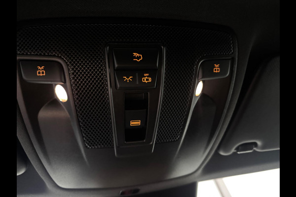 Mercedes-Benz GLA 200 Premium Plus | Nav | Pano | Airco |