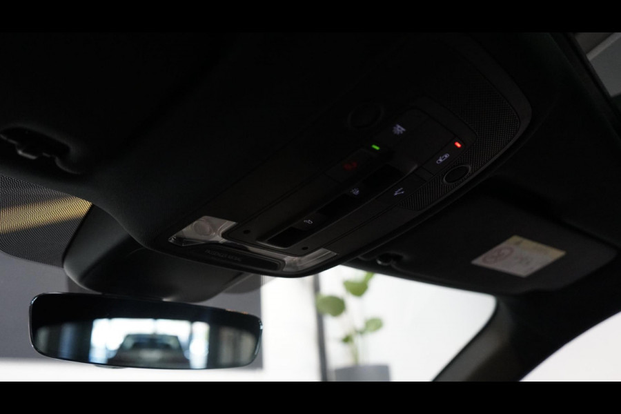 Audi Q3 40 TFSI Quattro 3x S-Line AUTOMAAT-AUDI SOUND-CAMERA-DAB-DRIVE SELECT-KEYLESS-MATRIX-PANORAMA-VIRTUEEL-TREKHAAK