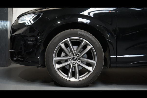 Audi Q3 35 TFSI 3x S-Line Black Optik AUTOMAAT-ALCANTARA-AUDI SOUND-CAMERA-MATRIX LED-STOELVERWARMING