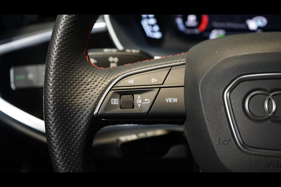 Audi Q3 35 TFSI 3x S-Line Black Optik AUTOMAAT-ALCANTARA-AUDI SOUND-CAMERA-MATRIX LED-STOELVERWARMING