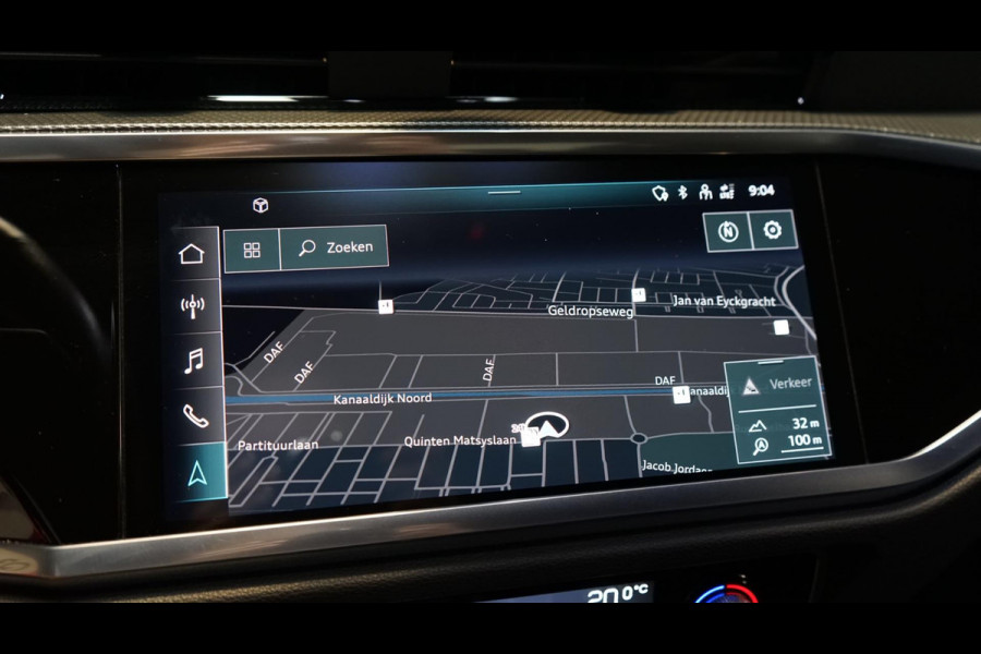 Audi Q3 35 TFSI 3x S-Line Black Optik AUTOMAAT-ALCANTARA-AUDI SOUND-CAMERA-MATRIX LED-STOELVERWARMING