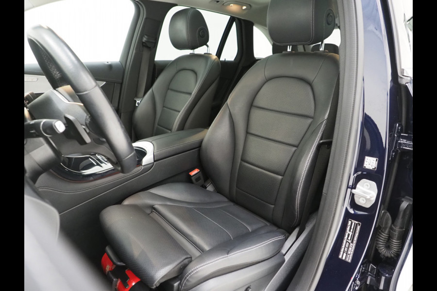 Mercedes-Benz GLC 300e 4MATIC Premium Plus | Panoramadak | Trekhaak | Burmester | 360 | Adaptive Cruise | Keyless