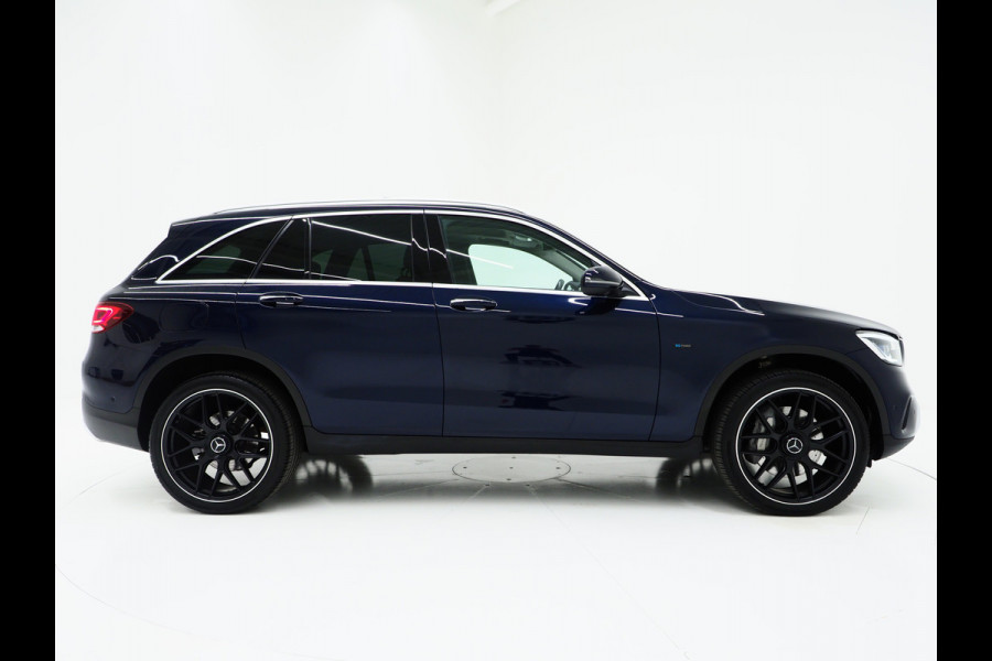 Mercedes-Benz GLC 300e 4MATIC Premium Plus | Panoramadak | Trekhaak | Burmester | 360 | Adaptive Cruise | Keyless