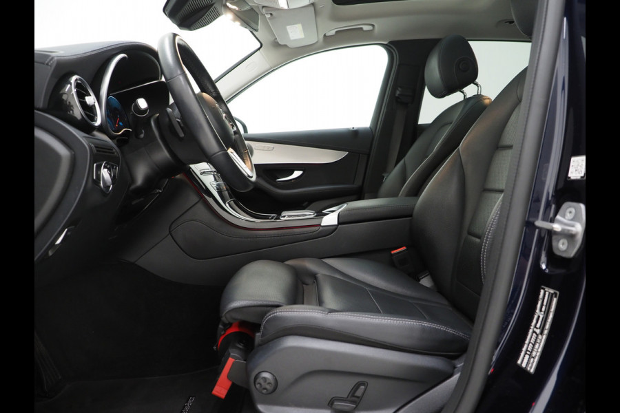 Mercedes-Benz GLC 300e 4MATIC Premium Plus | Panoramadak | Trekhaak | Burmester | 360 | Adaptive Cruise | Keyless