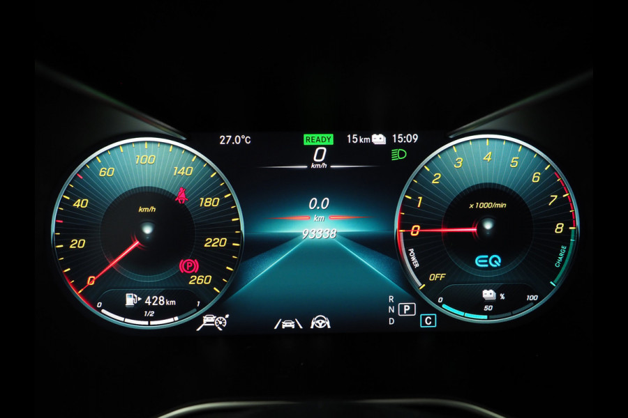 Mercedes-Benz GLC 300e 4MATIC Premium Plus | Panoramadak | Trekhaak | Burmester | 360 | Adaptive Cruise | Keyless