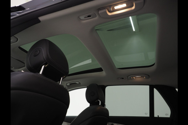Mercedes-Benz GLC 300e 4MATIC Premium Plus | Panoramadak | Trekhaak | Burmester | 360 | Adaptive Cruise | Keyless