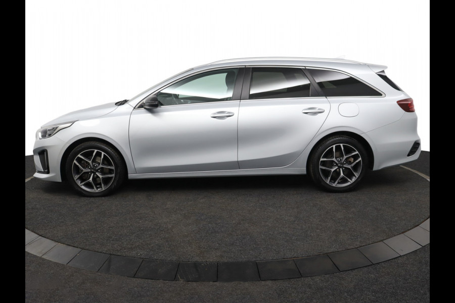 Kia Ceed Sportswagon 1.0 T-GDi GT-Line Edition Apple Carplay/ Android Auto - Cruise Control - Climate Control - Navigatie - Suede bekleding - Fabrieksgarantie tot 02-2028