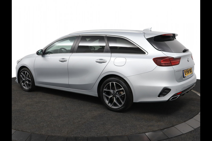 Kia Ceed Sportswagon 1.0 T-GDi GT-Line Edition Apple Carplay/ Android Auto - Cruise Control - Climate Control - Navigatie - Suede bekleding - Fabrieksgarantie tot 02-2028