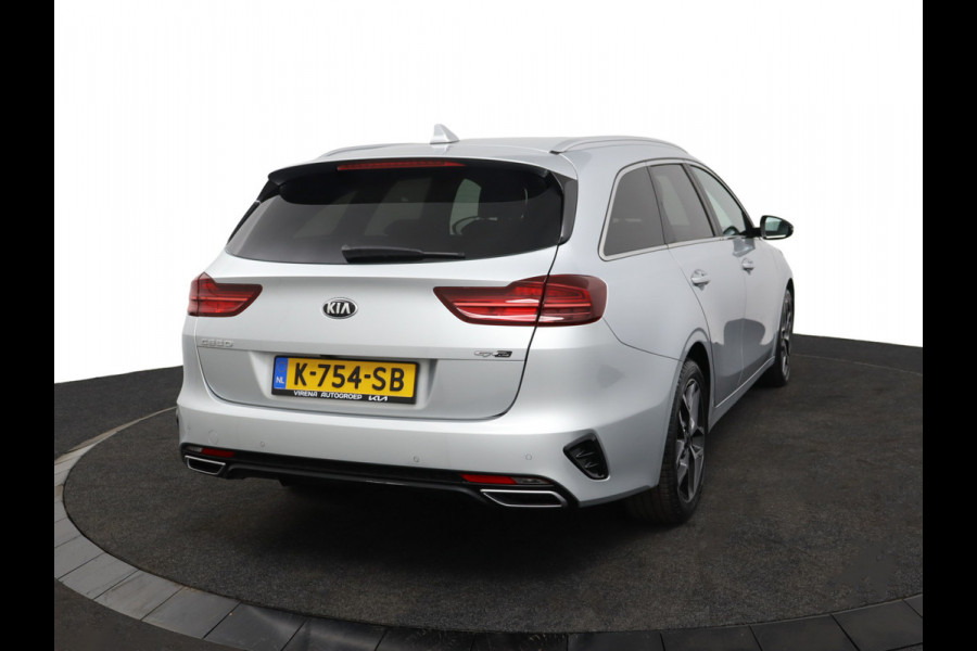 Kia Ceed Sportswagon 1.0 T-GDi GT-Line Edition Apple Carplay/ Android Auto - Cruise Control - Climate Control - Navigatie - Suede bekleding - Fabrieksgarantie tot 02-2028