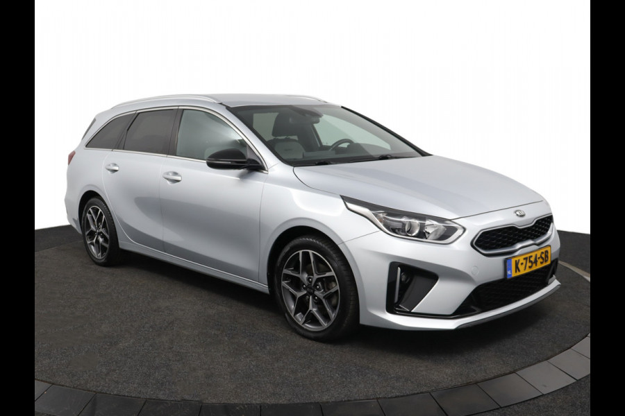 Kia Ceed Sportswagon 1.0 T-GDi GT-Line Edition Apple Carplay/ Android Auto - Cruise Control - Climate Control - Navigatie - Suede bekleding - Fabrieksgarantie tot 02-2028