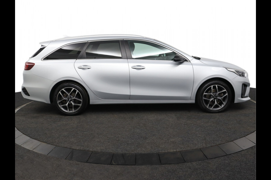 Kia Ceed Sportswagon 1.0 T-GDi GT-Line Edition Apple Carplay/ Android Auto - Cruise Control - Climate Control - Navigatie - Suede bekleding - Fabrieksgarantie tot 02-2028