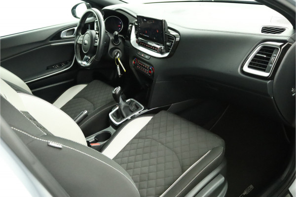 Kia Ceed Sportswagon 1.0 T-GDi GT-Line Edition Apple Carplay/ Android Auto - Cruise Control - Climate Control - Navigatie - Suede bekleding - Fabrieksgarantie tot 02-2028