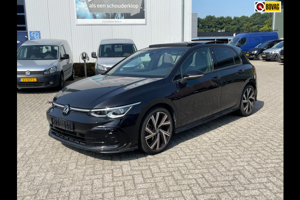 Volkswagen Golf 1.5 eTSI R-Line | panoramadak | camera | lmv 18"