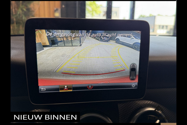Mercedes-Benz A-Klasse 180 AMG Sport Edition. Automaat. Apple-carplay, camera. Hollandse auto met NAP