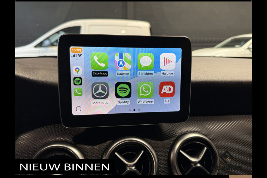 Mercedes-Benz A-Klasse 180 AMG Sport Edition. Automaat. Apple-carplay, camera. Hollandse auto met NAP