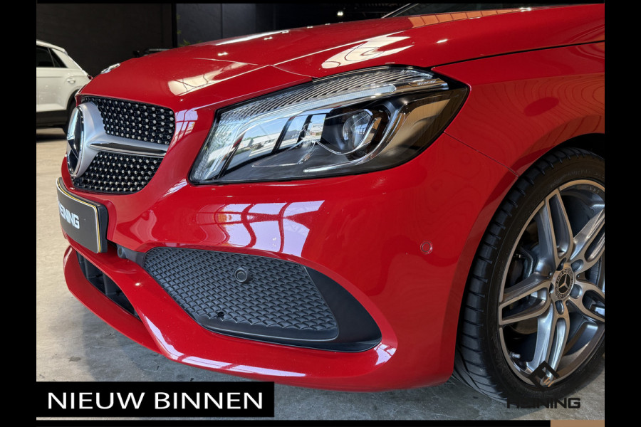 Mercedes-Benz A-Klasse 180 AMG Sport Edition. Automaat. Apple-carplay, camera. Hollandse auto met NAP