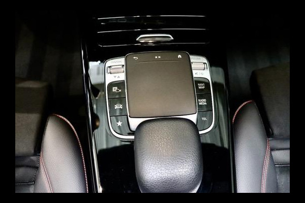 Mercedes-Benz CLA-Klasse 200 AMG|PANO|Ambient|TrkHk|Memory stoelen