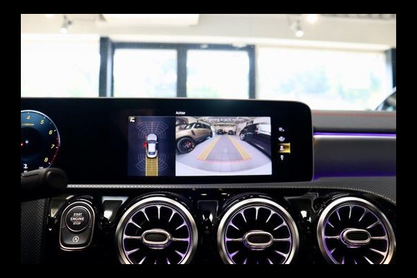 Mercedes-Benz CLA-Klasse 200 AMG|PANO|Ambient|TrkHk|Memory stoelen