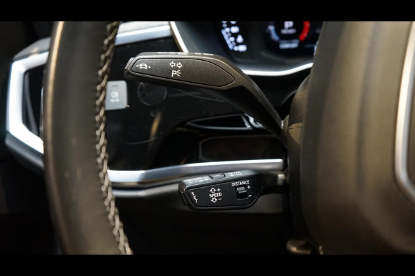 Audi Q3 35 TFSI 3x S-Line Black Optik AUTOMAAT-ACC-ALCANTARA-AUDI SOUND-AMBIANCE-CAMERA-DAB-DRIVE SELECT-KEYLESS-MATRIX LED