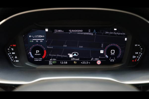 Audi Q3 35 TFSI 3x S-Line Black Optik AUTOMAAT-ACC-ALCANTARA-AUDI SOUND-AMBIANCE-CAMERA-DAB-DRIVE SELECT-KEYLESS-MATRIX LED