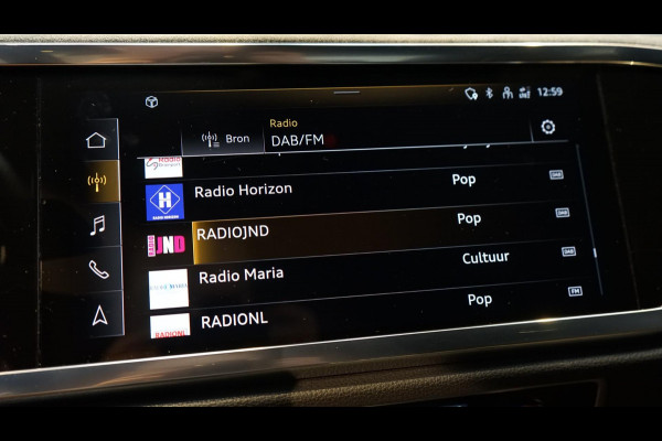 Audi Q3 35 TFSI 3x S-Line Black Optik AUTOMAAT-ACC-ALCANTARA-AUDI SOUND-AMBIANCE-CAMERA-DAB-DRIVE SELECT-KEYLESS-MATRIX LED