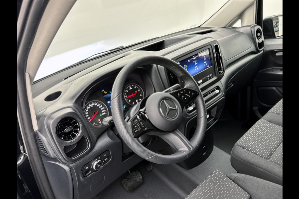 Mercedes-Benz Vito 116 CDI L2 Pro zwart Camera met parkeersensoren Trekhaak 2500kg Betimmering + laadvloer Stoelverwarming